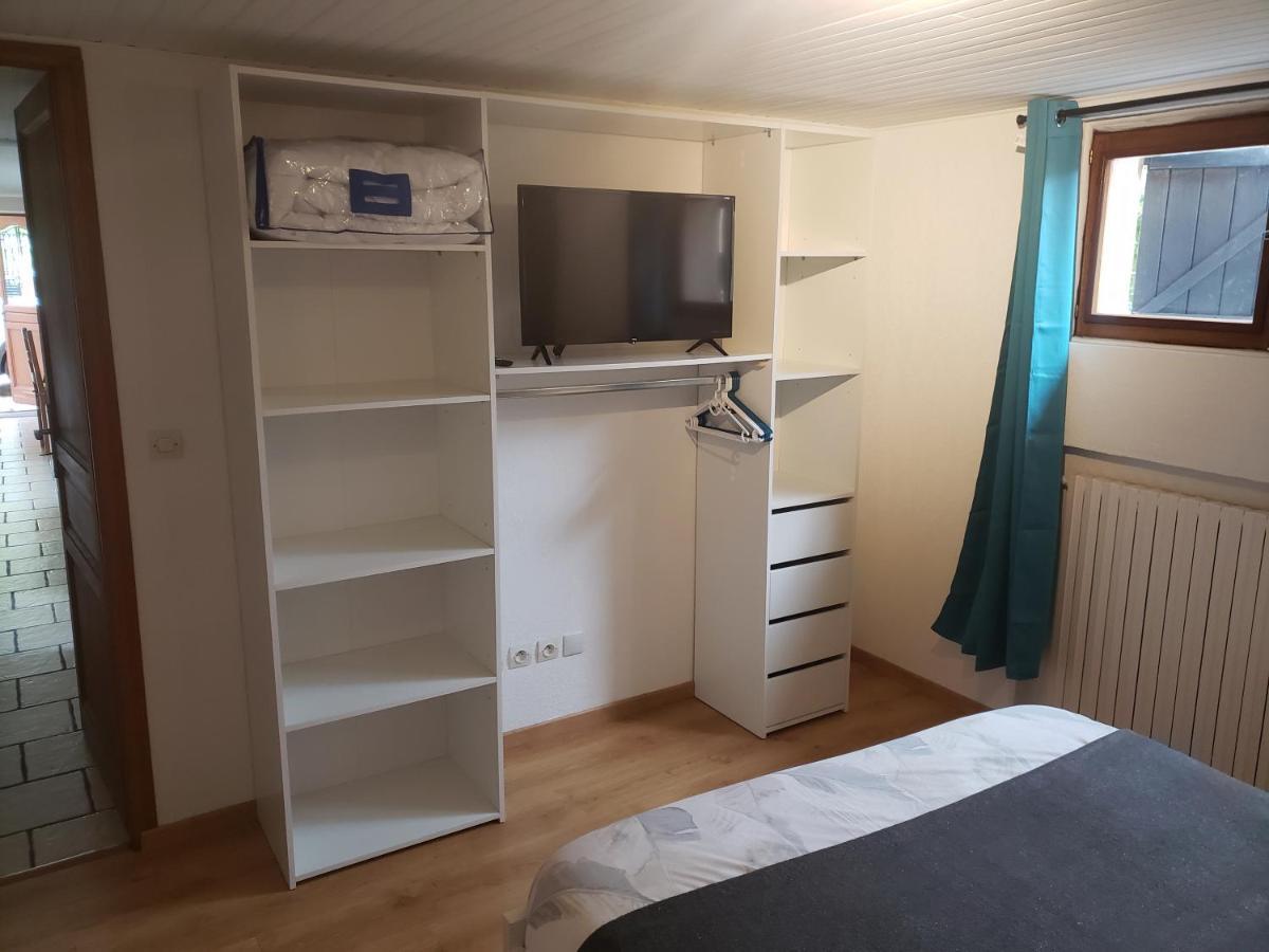Appartement T2 Chez Seb Et Claire La Bathie Екстер'єр фото